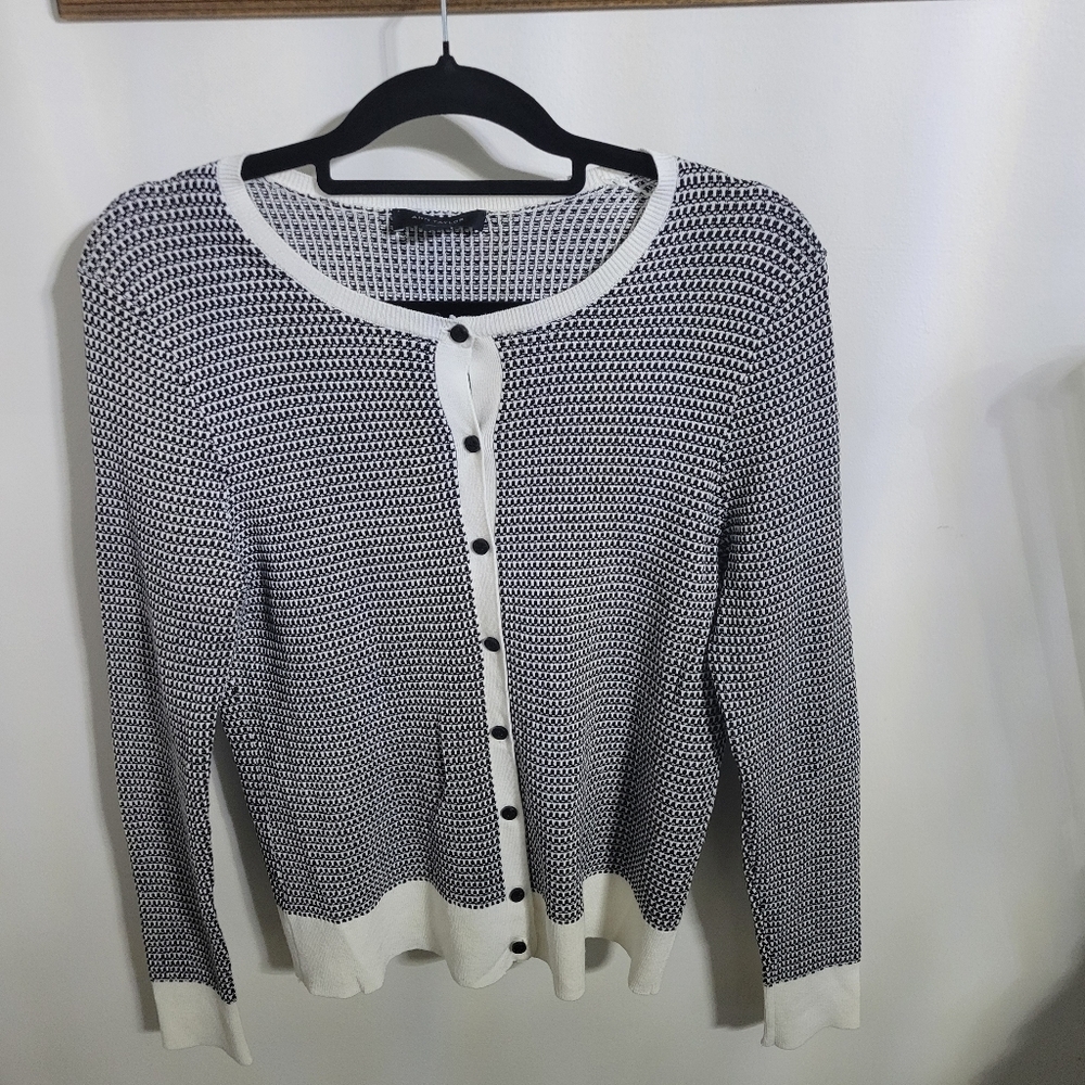 Ann Taylor White & Black Long Sleeve Button Up Cardigan, Size L